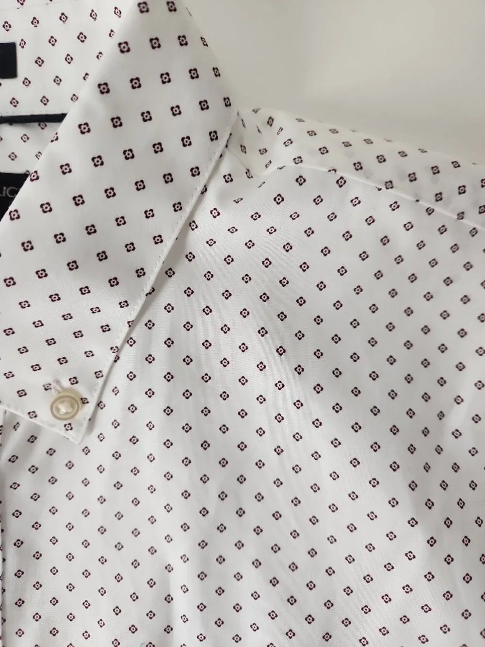 Banana Republic Slim Fit Non-Iron long sleeves shirt white floral geo men's XL